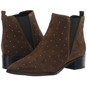 MARC FISHER Yanaba suede booties